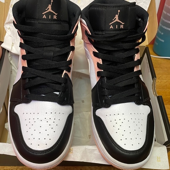 Other - Air Jordan 1 Mid